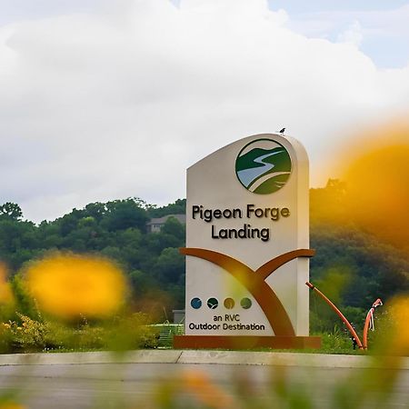 Pigeon Forge Landing Rv Resort Exteriör bild